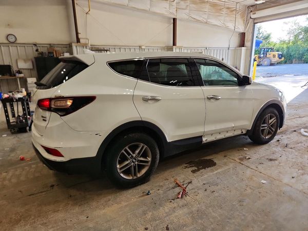 2017 HYUNDAI SANTA FE Base