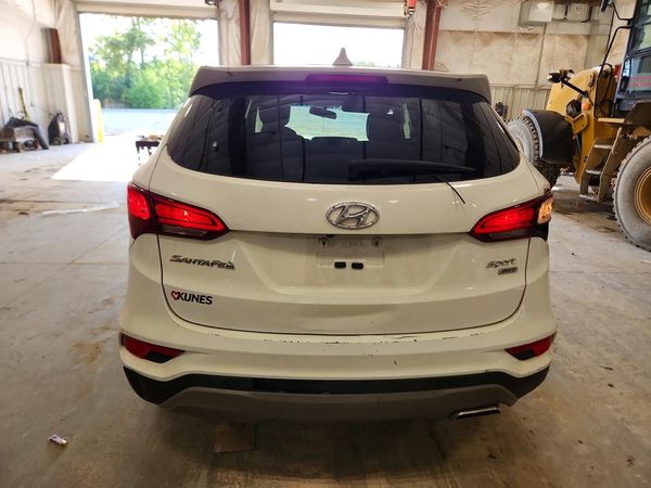 2017 HYUNDAI SANTA FE Base