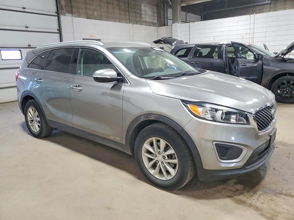 2017 KIA SORENTO L, LX