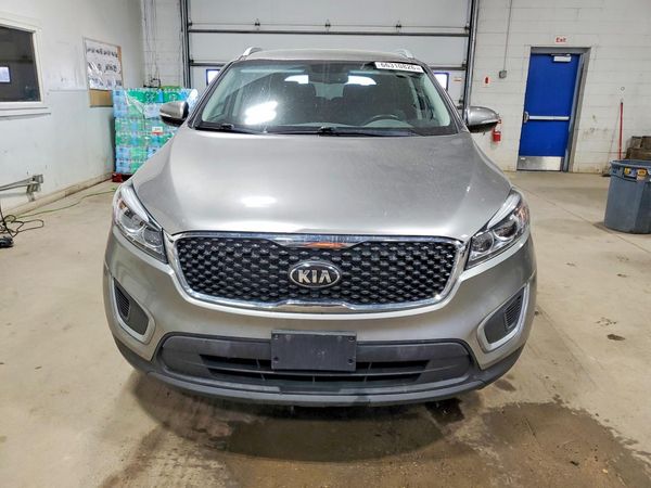 2017 KIA SORENTO L, LX