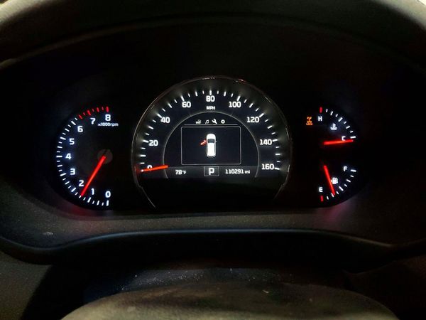 2017 KIA SORENTO L, LX