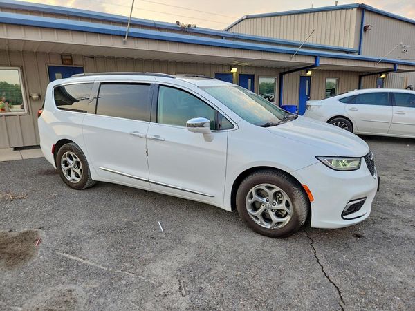2022 CHRYSLER PACIFICA Limited