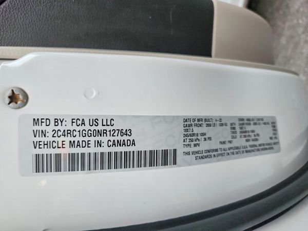 2022 CHRYSLER PACIFICA Limited