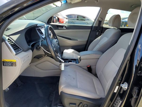 2017 HYUNDAI TUCSON
