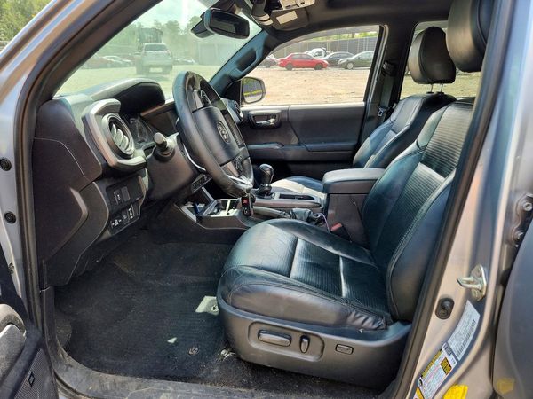 2020 TOYOTA TACOMA SR5 — DENT