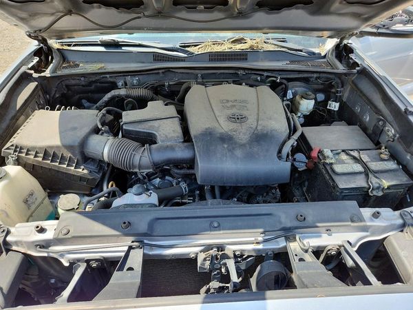 2020 TOYOTA TACOMA SR5 — Engine bay