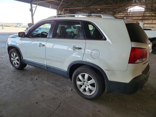 2013 KIA SORENTO Base / LX