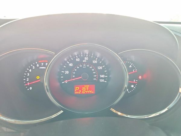 2013 KIA SORENTO Base / LX