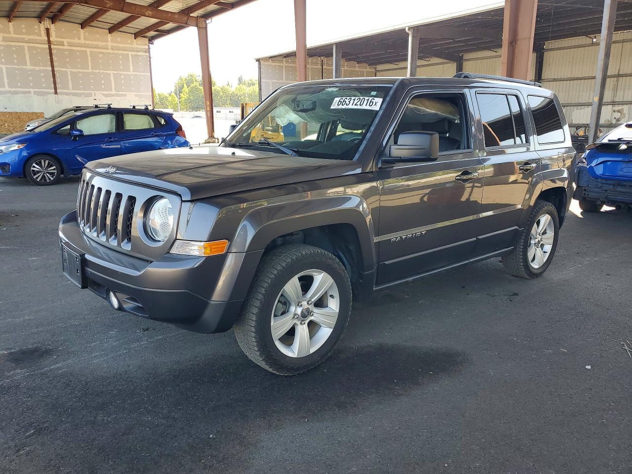 2016 JEEP PATRIOT Latitude