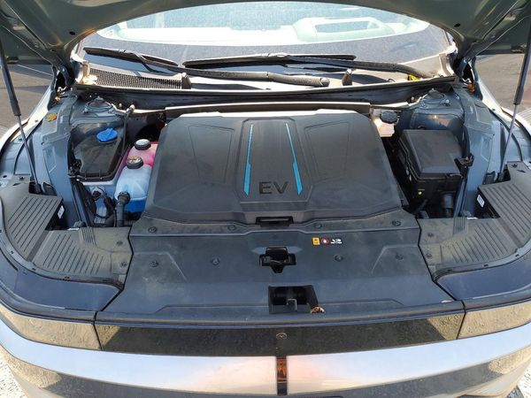 2024 HYUNDAI IONIQ — Engine bay