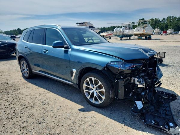 2025 BMW X5 xDrive40i