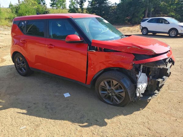 2021 KIA SOUL