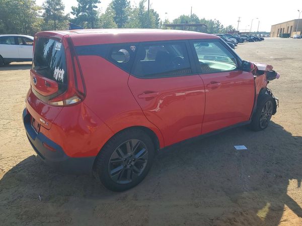 2021 KIA SOUL