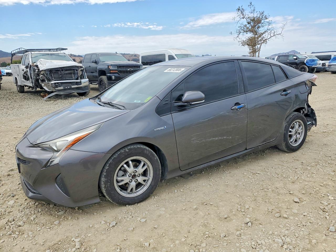 2016 TOYOTA PRIUS