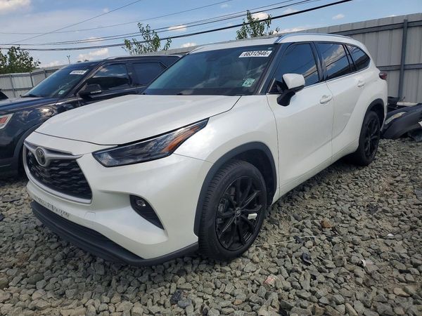 2021 TOYOTA HIGHLANDER