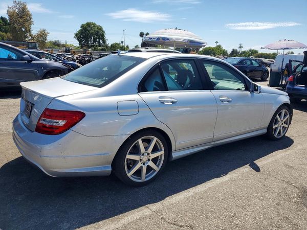 2014 MERCEDES-BENZ C C250