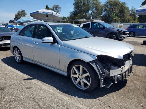 2014 MERCEDES-BENZ C C250