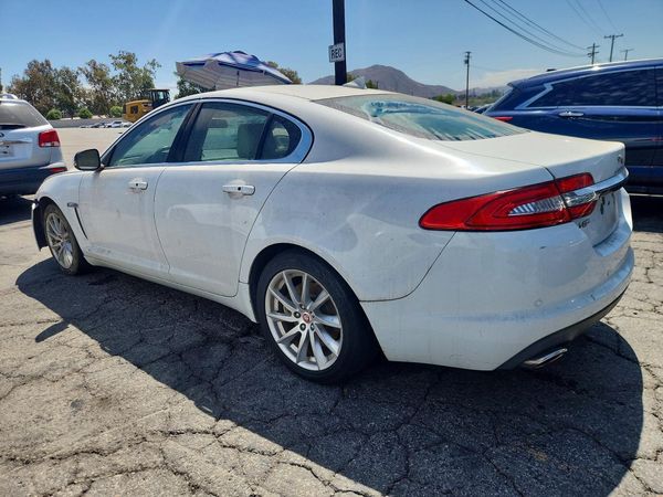 2015 JAGUAR XF
