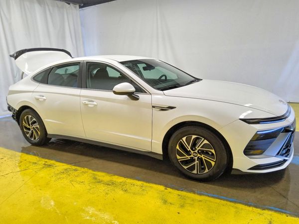 2026 HYUNDAI SONATA Blue