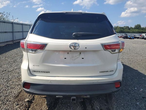 2015 TOYOTA HIGHLANDER