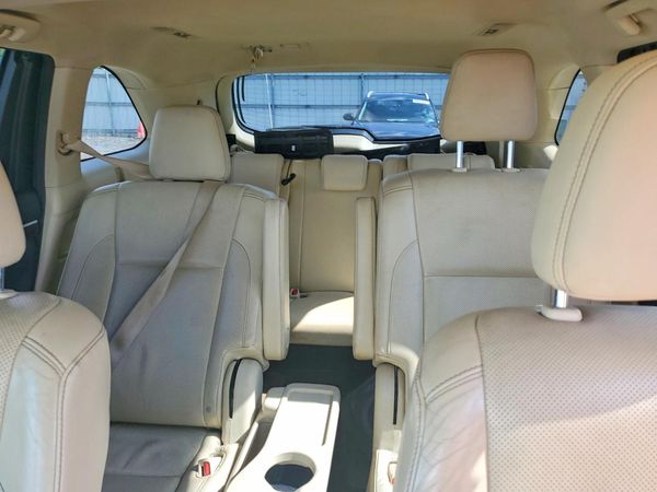 2015 TOYOTA HIGHLANDER