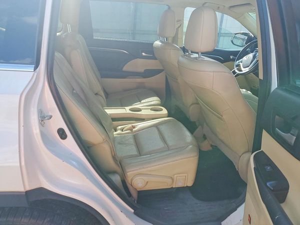 2015 TOYOTA HIGHLANDER