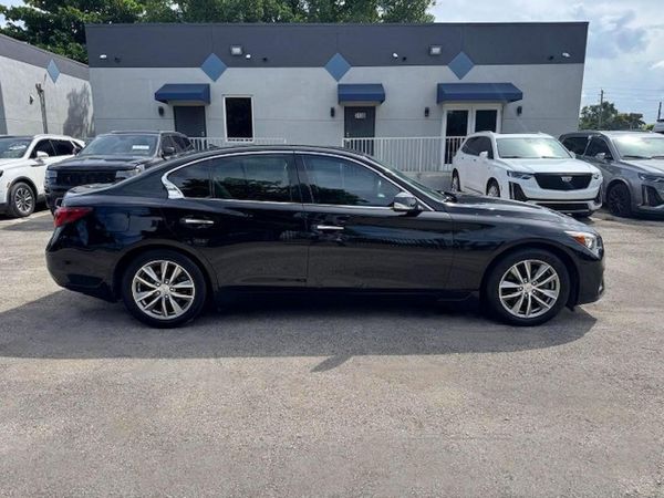 2021 INFINITI Q50 PURE