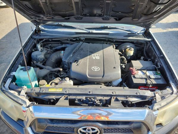 2015 TOYOTA TACOMA
