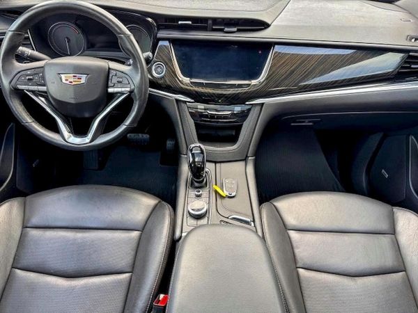 2020 CADILLAC XT6 Premium Luxury