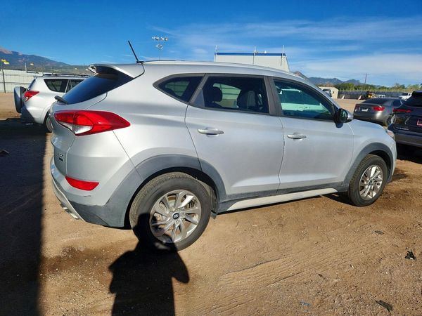 2017 HYUNDAI TUCSON
