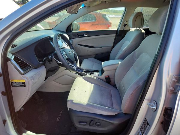 2017 HYUNDAI TUCSON