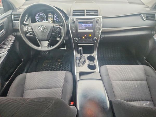 2017 TOYOTA CAMRY