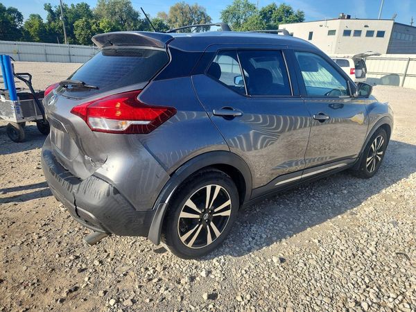 2019 NISSAN KICKS