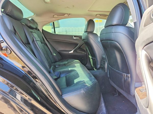 2012 LEXUS IS
