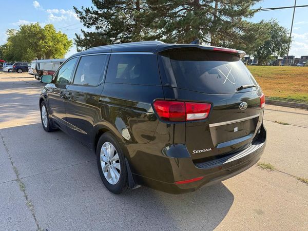 2015 KIA SEDONA EX