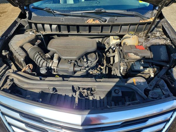 2017 CADILLAC XT5