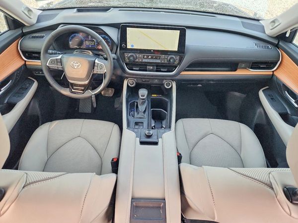 2026 TOYOTA GRAND HIGHLANDER
