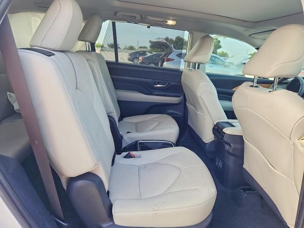 2026 TOYOTA GRAND HIGHLANDER
