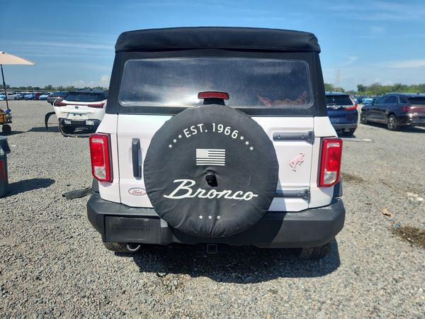 2021 FORD BRONCO