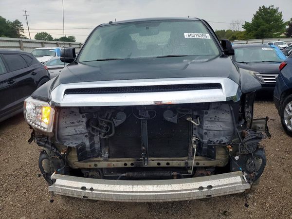 2016 TOYOTA TUNDRA