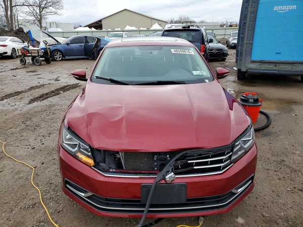 2018 VOLKSWAGEN PASSAT SE, SE w/ Technology