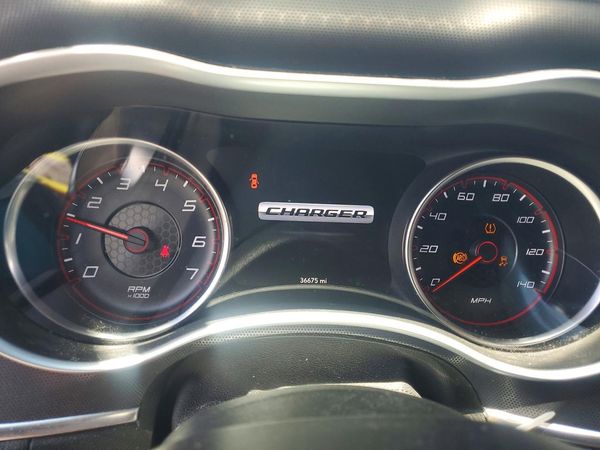 2015 DODGE CHARGER