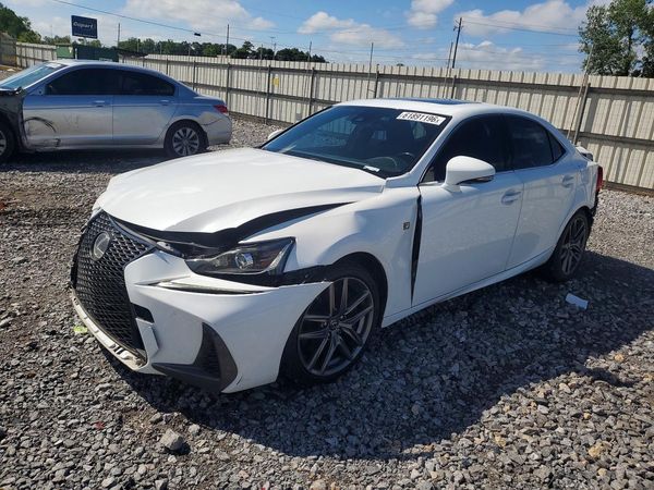 2018 LEXUS IS 300