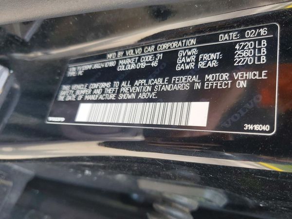2016 VOLVO S60 SV32 Base