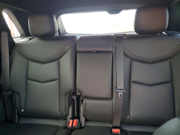 2022 CADILLAC XT5 Luxury