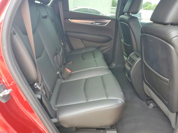 2022 CADILLAC XT5 Luxury