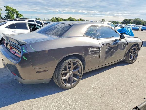 2017 DODGE CHALLENGER