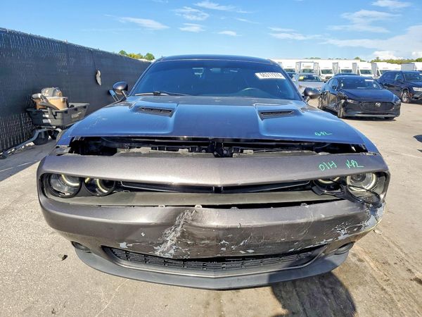 2017 DODGE CHALLENGER