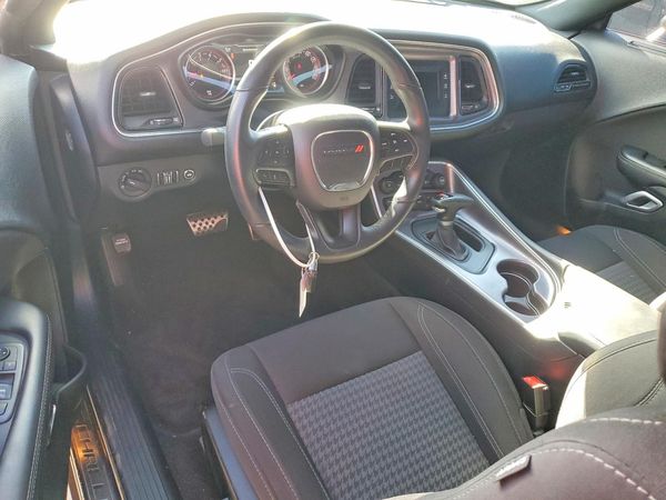 2017 DODGE CHALLENGER