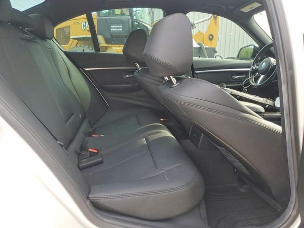 2017 BMW 330 SA